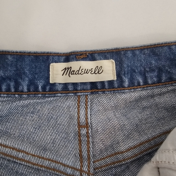 Madewell Relaxed Mid-Length Distressed Denim Shorts Size 24 Raw Hem Ripped - Picture 5 of 9